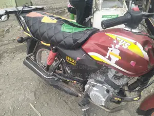 TVS HLX Plus ES 2021 Red