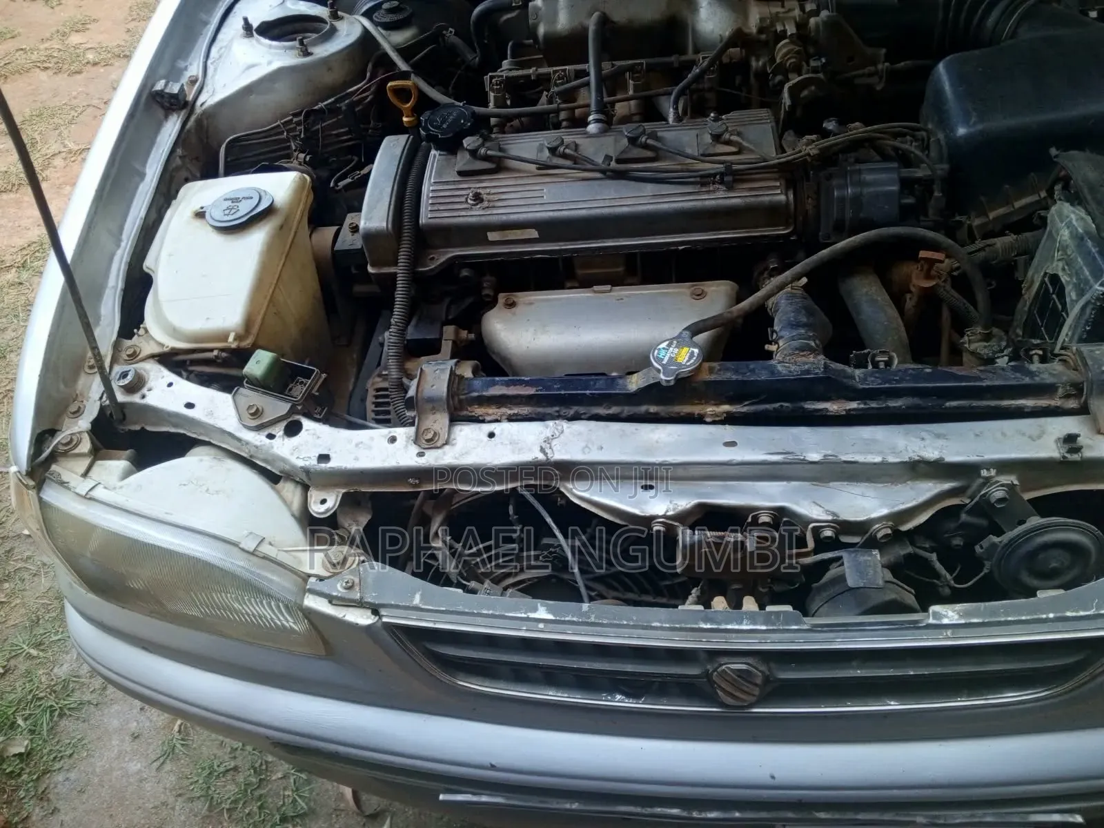 Toyota Sprinter 1999 Silver