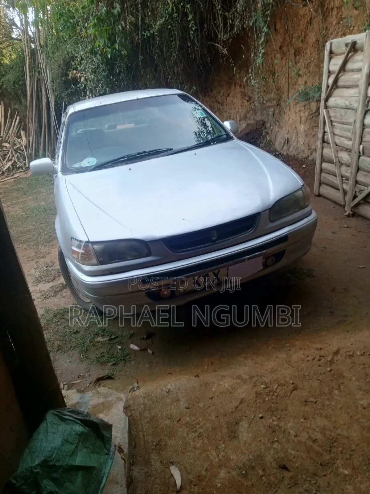 Toyota Sprinter 1999 Silver