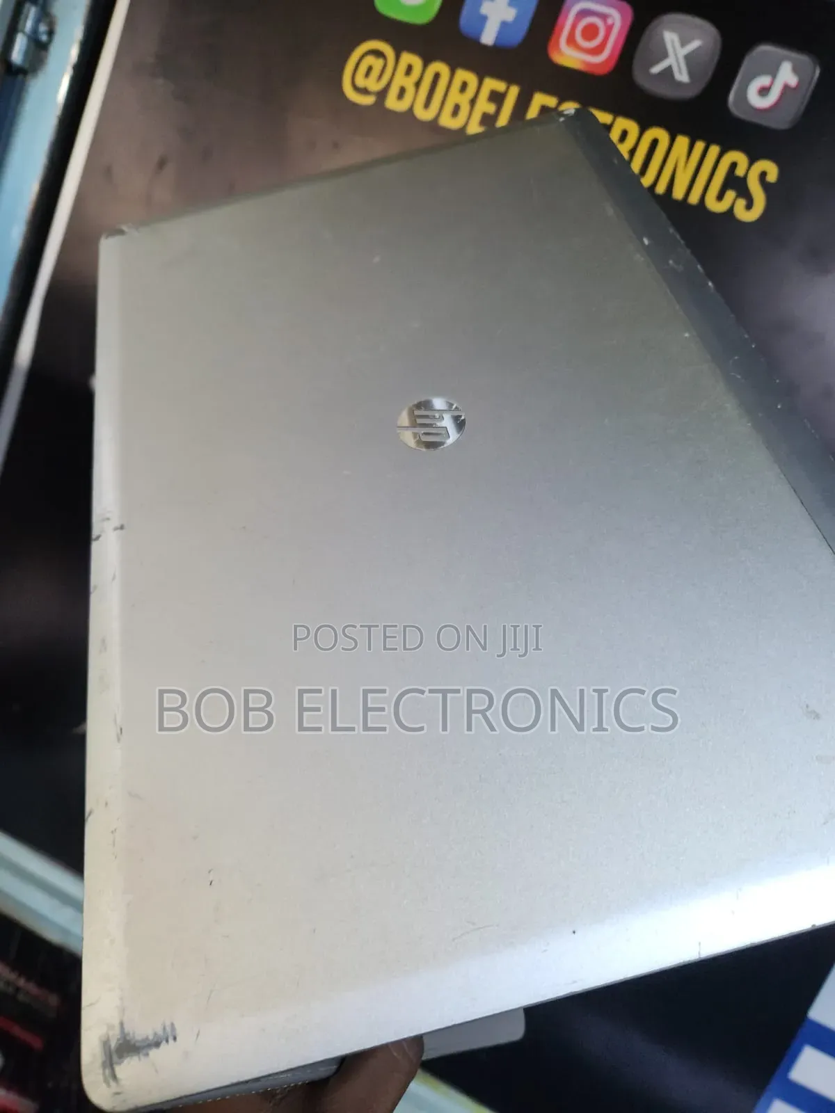 Laptop HP 14-dq1088wm 4GB Intel Pentium HDD 250GB