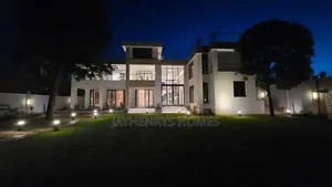 5bdrm Mansion in Runda for sale