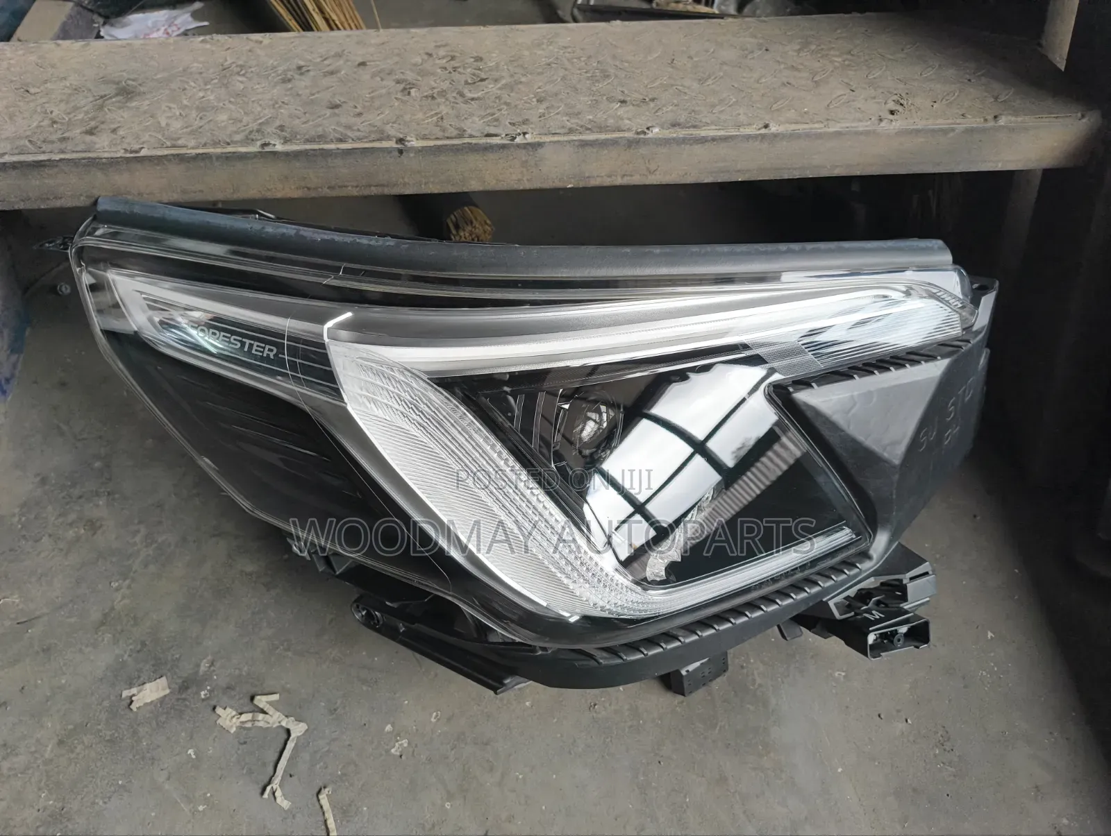 Sk9 Forester Headlight