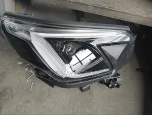 Sk9 Forester Headlight