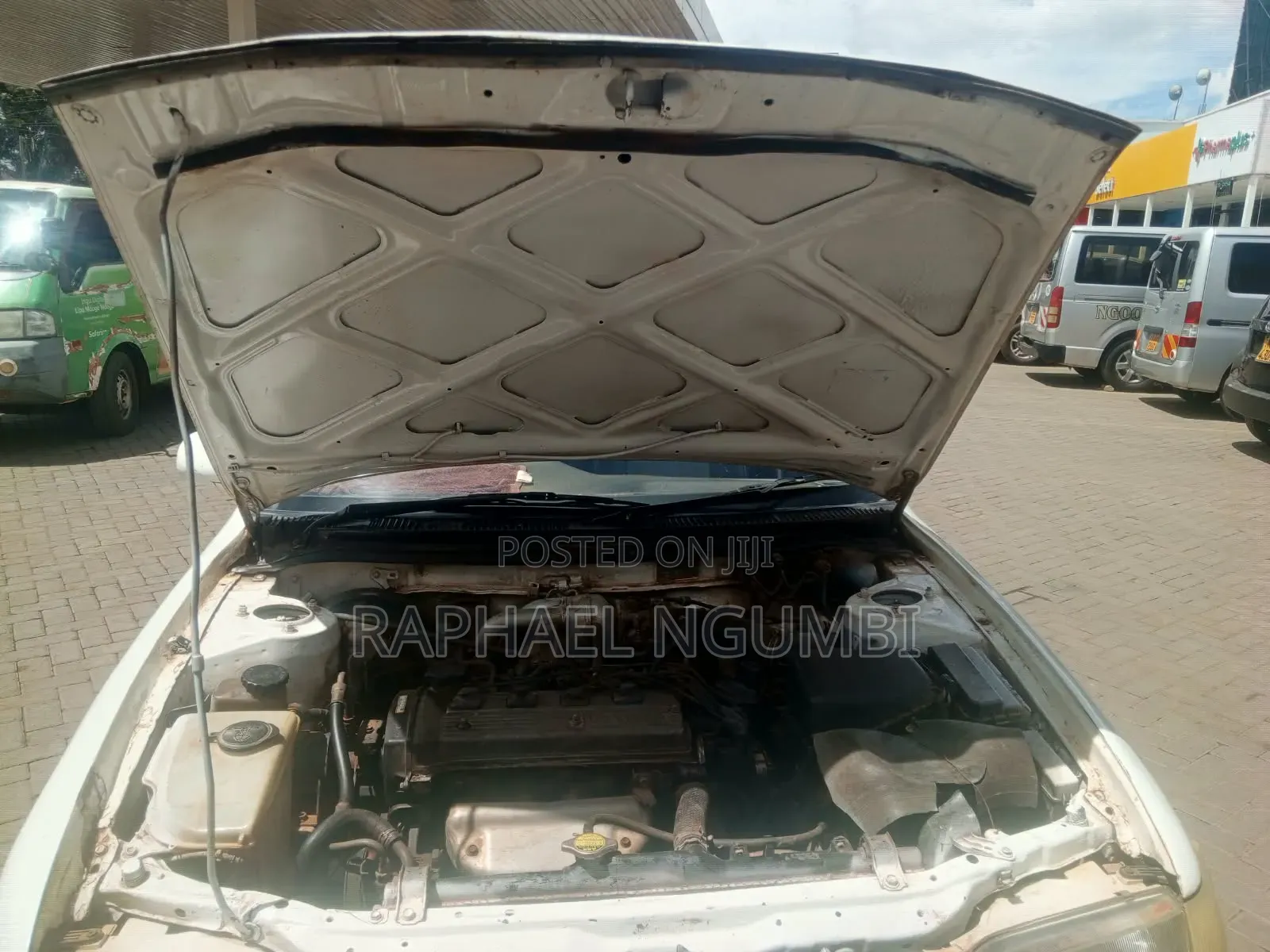 Toyota Caldina 1997 White
