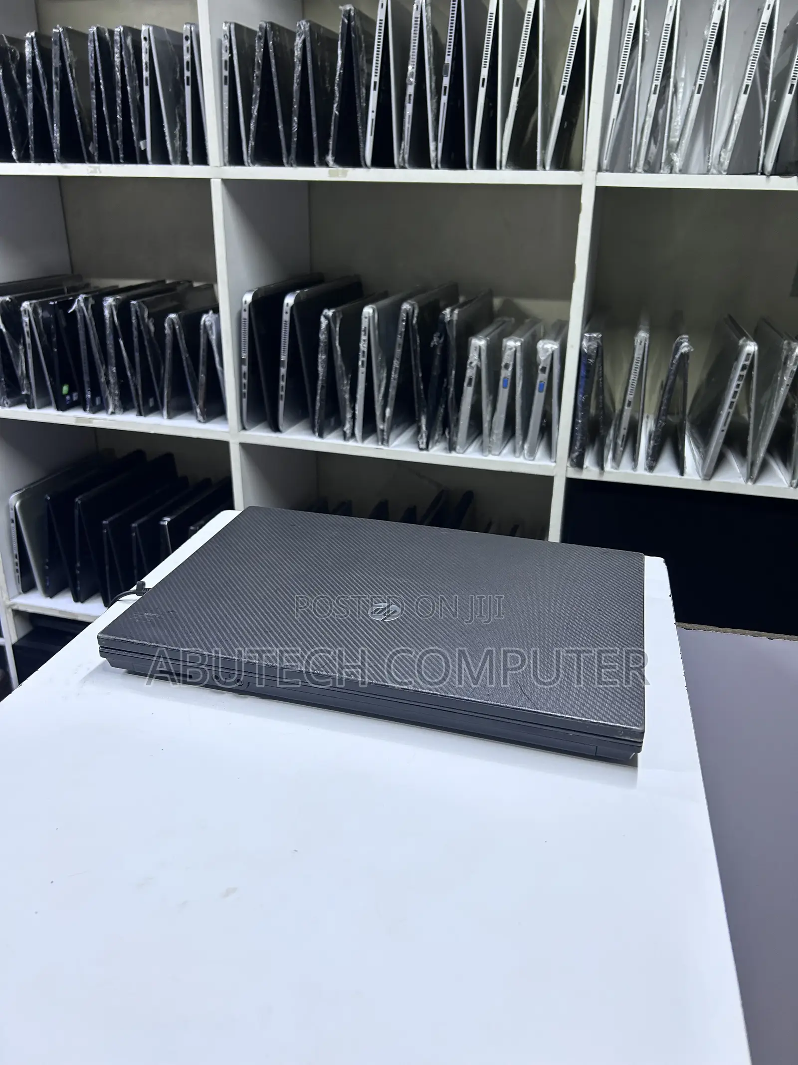 Laptop HP Compaq 620 4GB Intel Celeron SSD 250GB