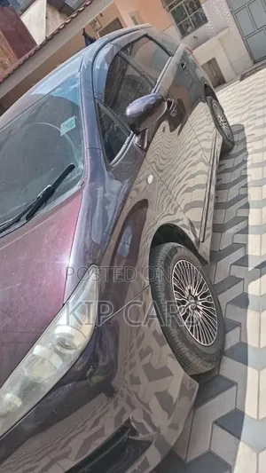 Toyota Wish 2012 Purple