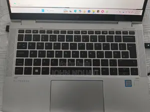 Laptop HP EliteBook X360 1030 G3 8GB Intel Core Ultra 5 HDD 256GB