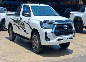 Toyota Hilux Revo Single Cab Deisel 2.4 RWD 2019 White