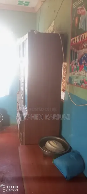 Study Wooden Carbinet With Glass Display Door
