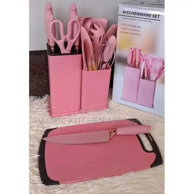 19Pcs Cutlery Silicone Spoon Set With Cutting Board
