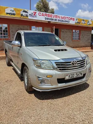 Toyota Hilux 2014 Silver