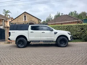 Ford Ranger Wildtrak 2013 White
