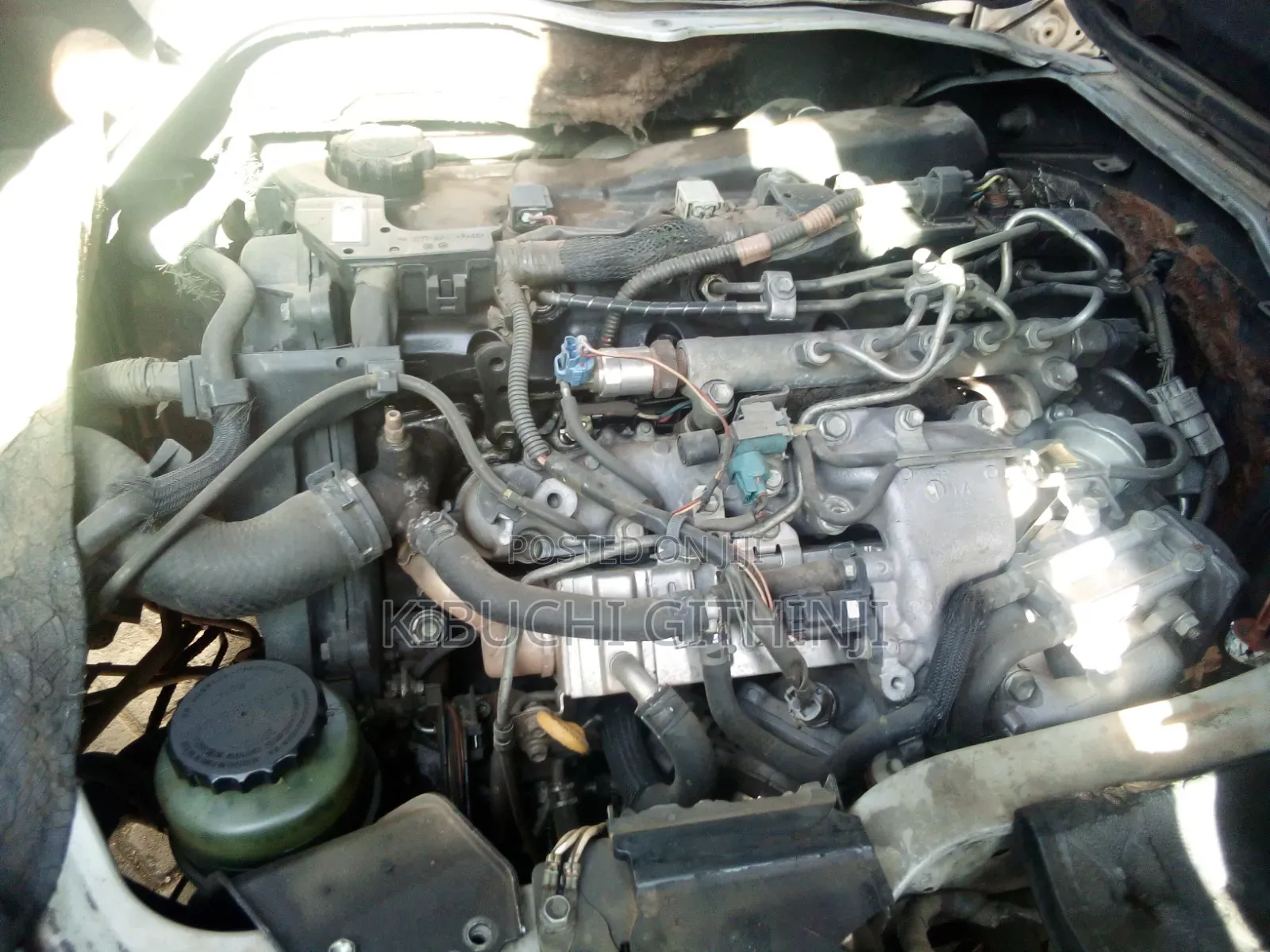 Toyota HiAce 2014 Silver