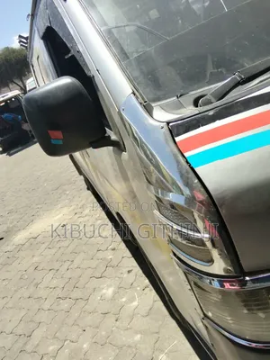 Toyota HiAce 2014 Silver