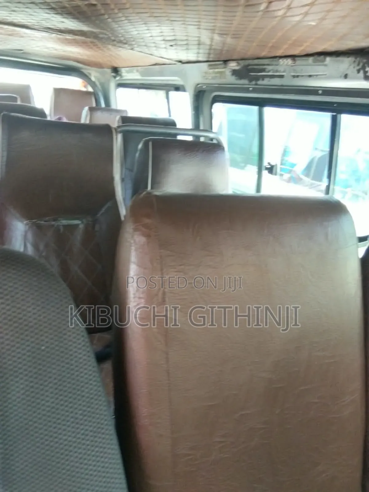 Toyota HiAce 2014 Silver