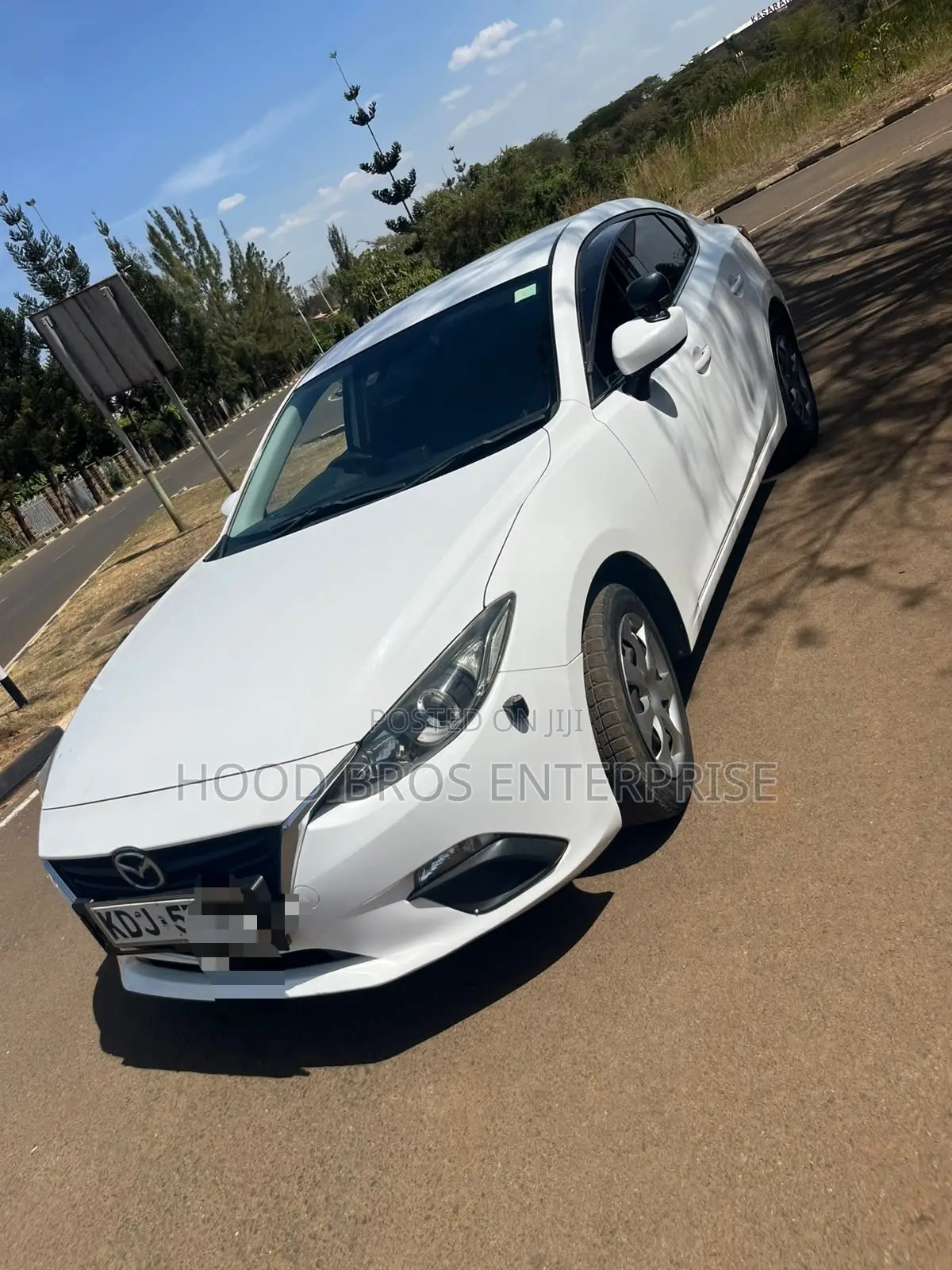 Mazda Axela 2015 White