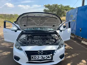 Mazda Axela 2015 White