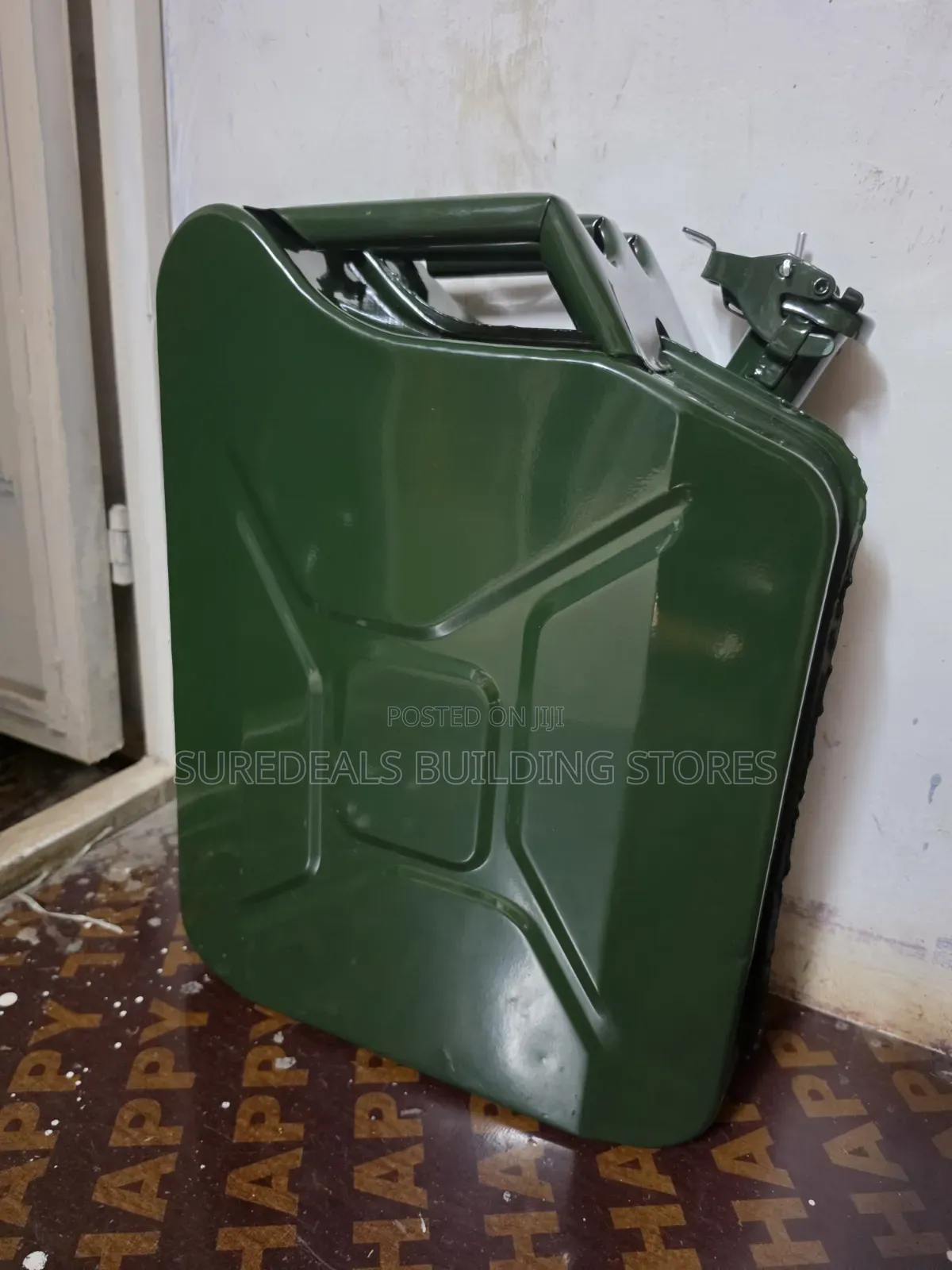 Strong Metallic Fuel Jerry Can (20L Capacity)