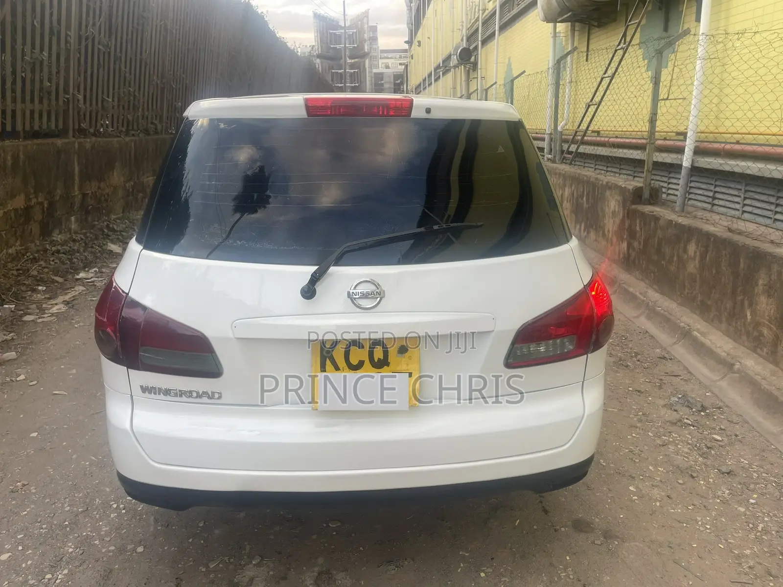 Nissan Wingroad 2011 White