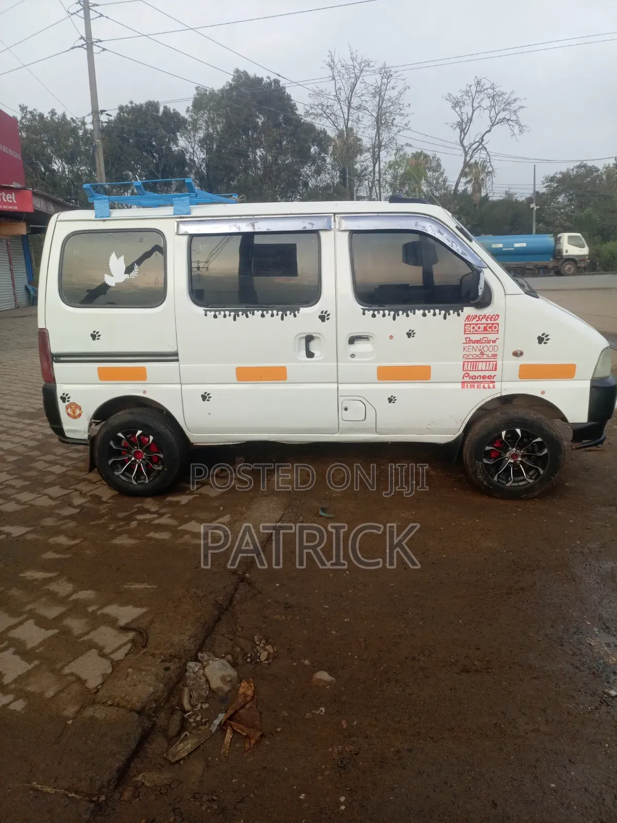 Suzuki Maruti 2010 White