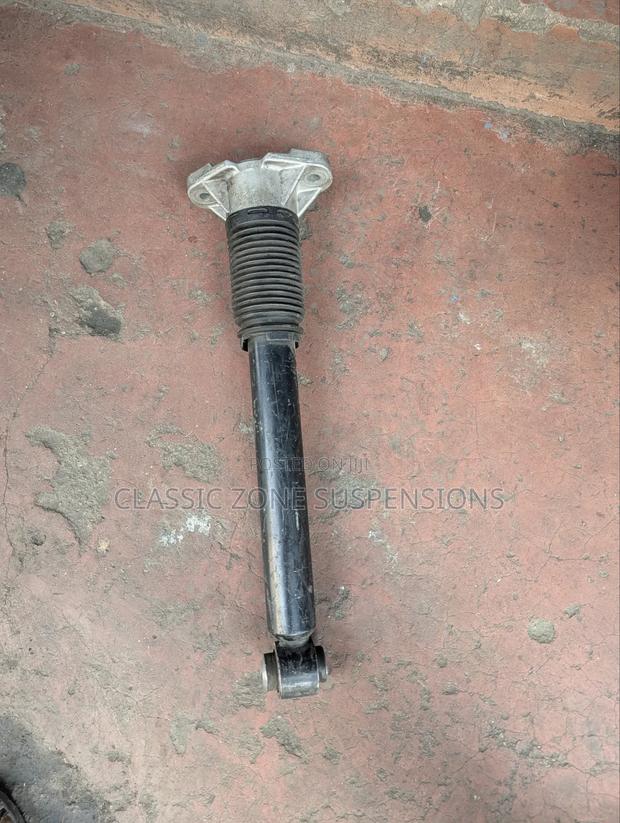 Mercedes Benz GLE Back Shocks Absorber. - thumbnail 4
