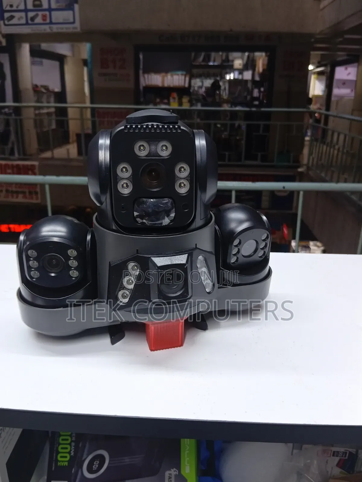 Smart Outdoor Triple Lens 4G Camera With Security Alarm Features