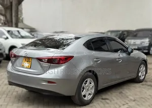 Mazda Axela 2015 Silver