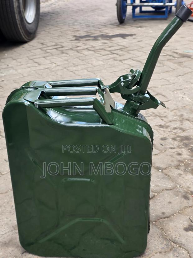 Metallic Fuel Jerrican 20l- With Sprout - main view