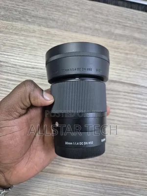 Sigma 30mm F/1.4 DC DN Contemporary Lens (Sony E)