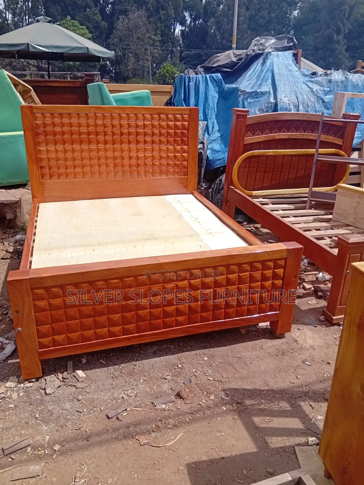 5by6 Mahogany Bed