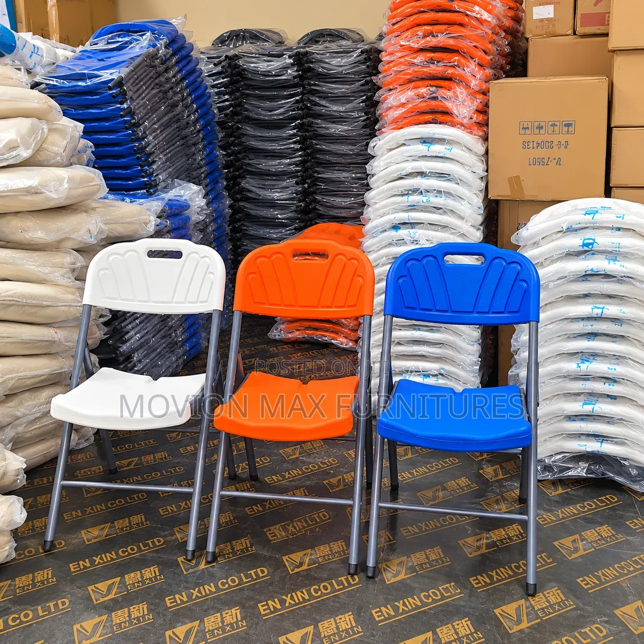 Folding Chairs/Plastic Comforter Chairs