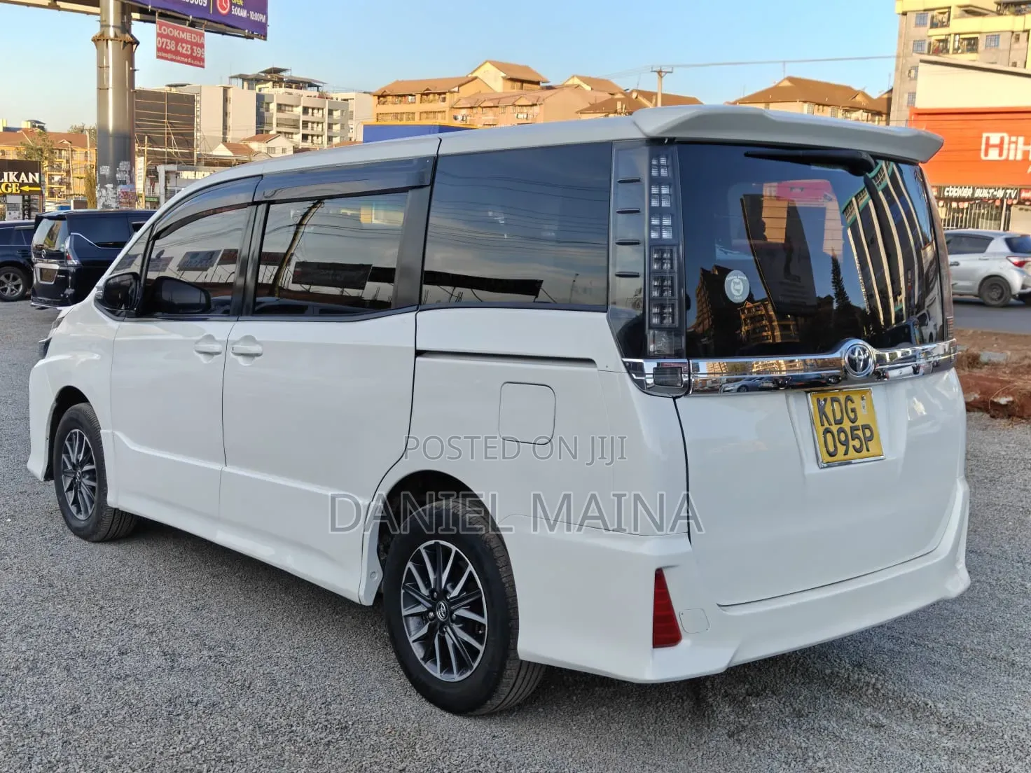 Toyota Voxy 2015 White