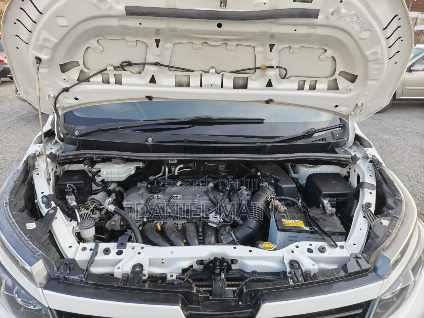 Toyota Voxy 2015 White