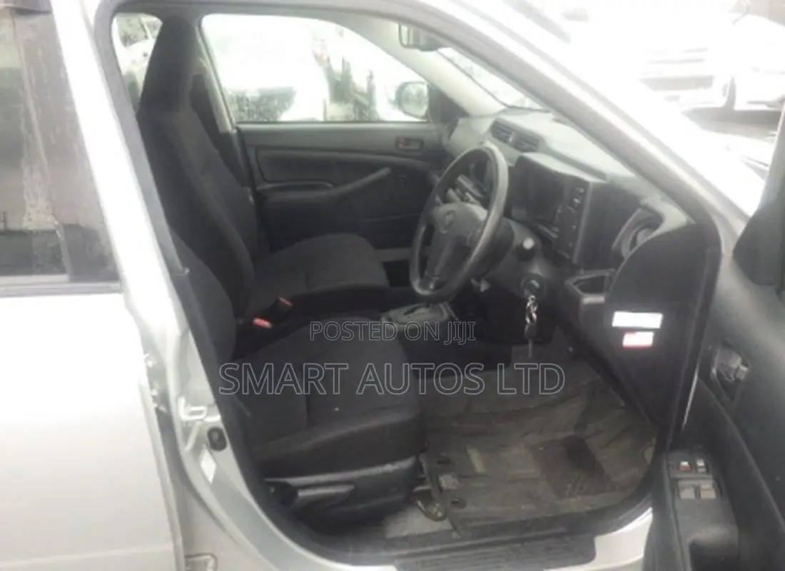 Toyota Probox 1.3 DX 2WD 2021 Silver