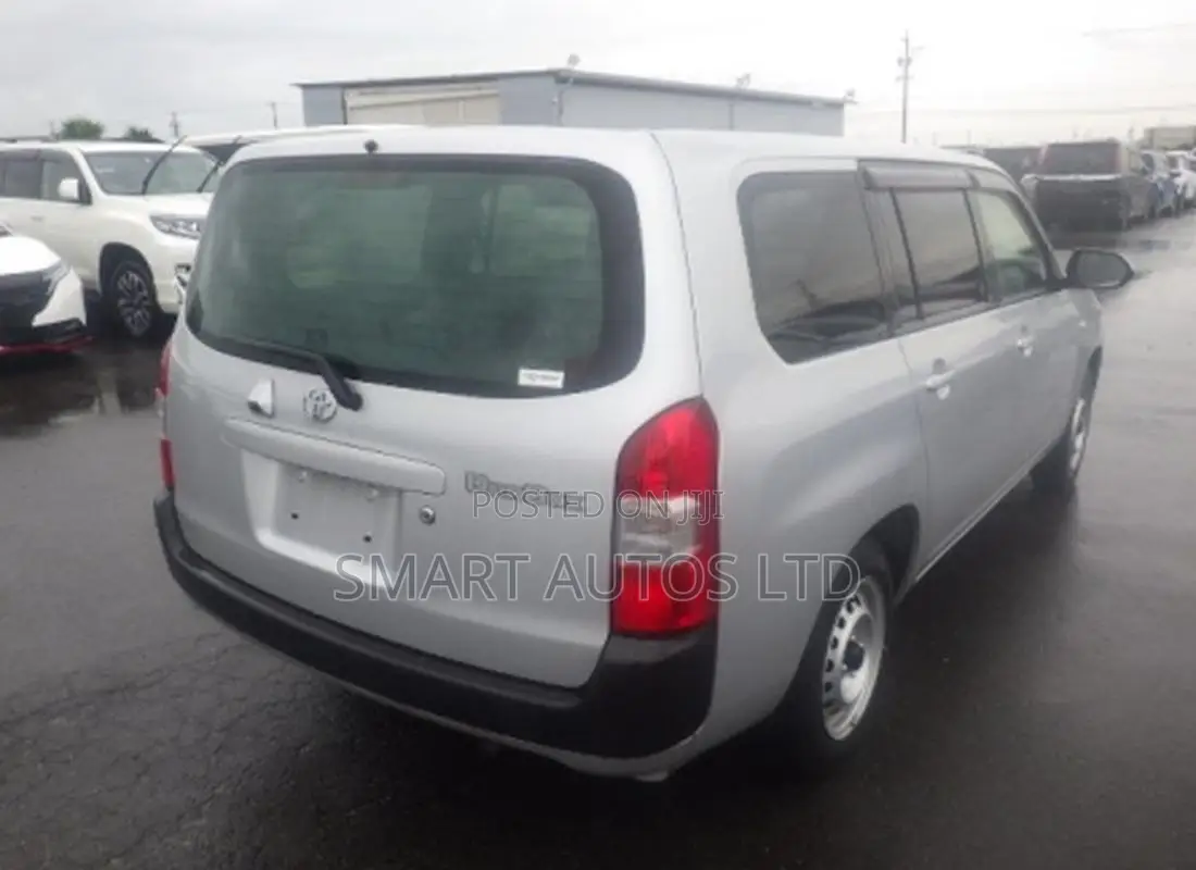 Toyota Probox 1.3 DX 2WD 2021 Silver