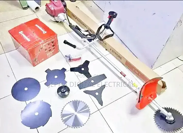 Premier 4 Stroke Brush Cutter