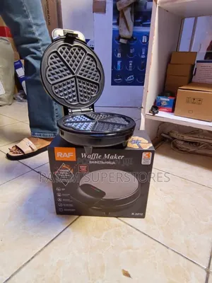 Raf Waffle Maker R/2212