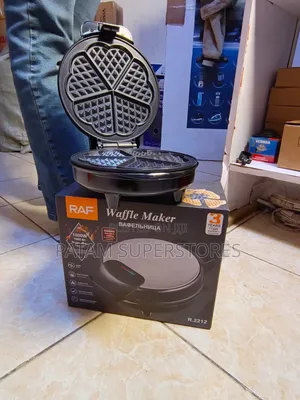 Raf Waffle Maker R/2212