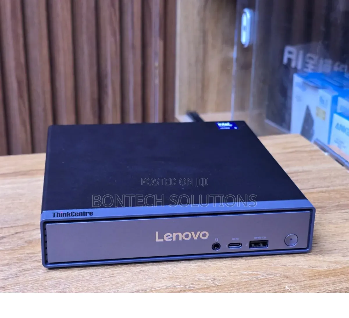Lenovo ThinkCentre Neo 50T 16GB Intel Core Ultra 5 SSD 256GB