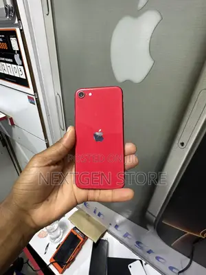 Apple iPhone SE (2020) 64 GB Red