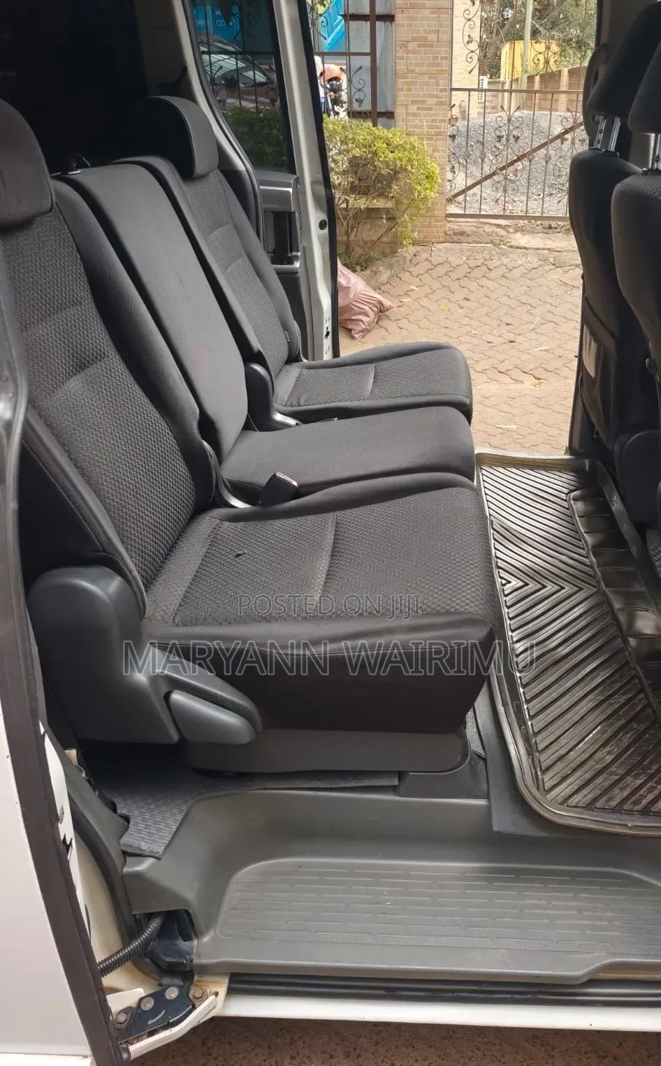 Toyota Noah 2009 White