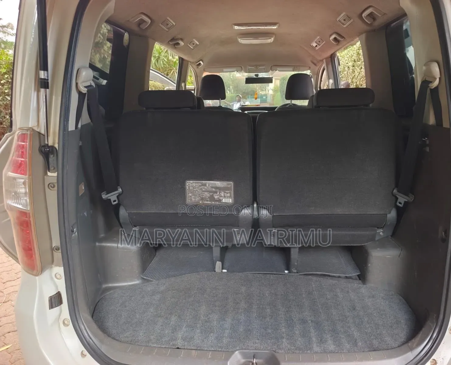 Toyota Noah 2009 White