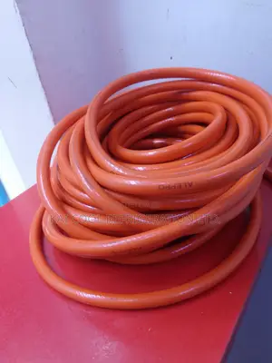 LPG Gas Hose Pipe – Available Per Meter & in Rolls