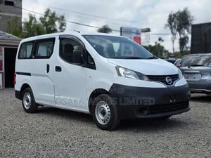 Nissan NV200 2019 White