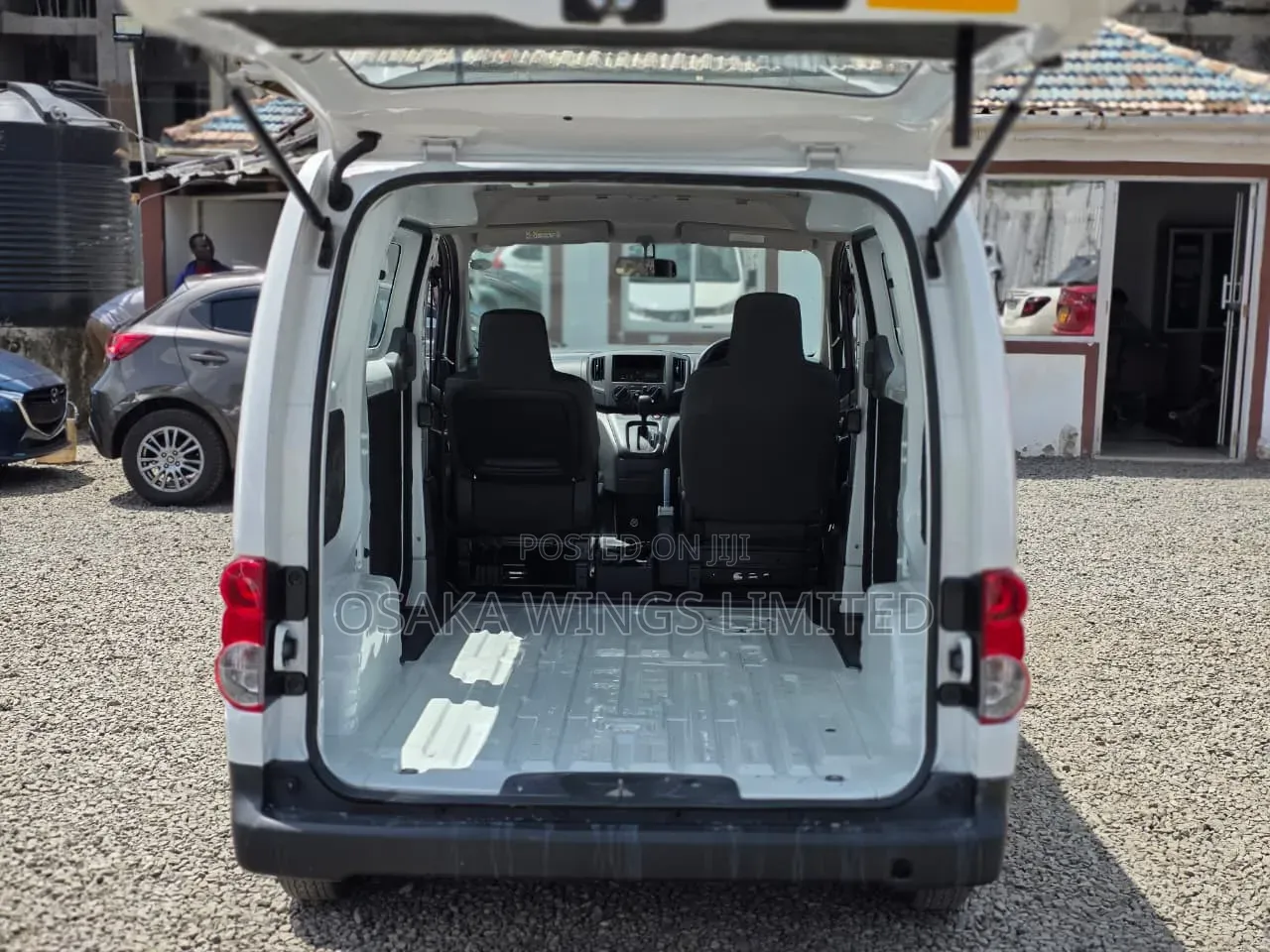 Nissan NV200 2019 White