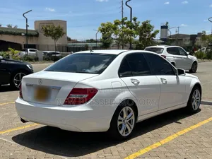 Mercedes-Benz C200 2012 White
