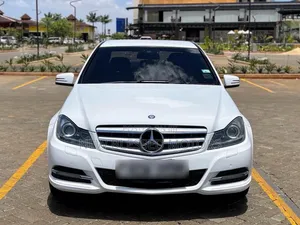 Mercedes-Benz C200 2012 White