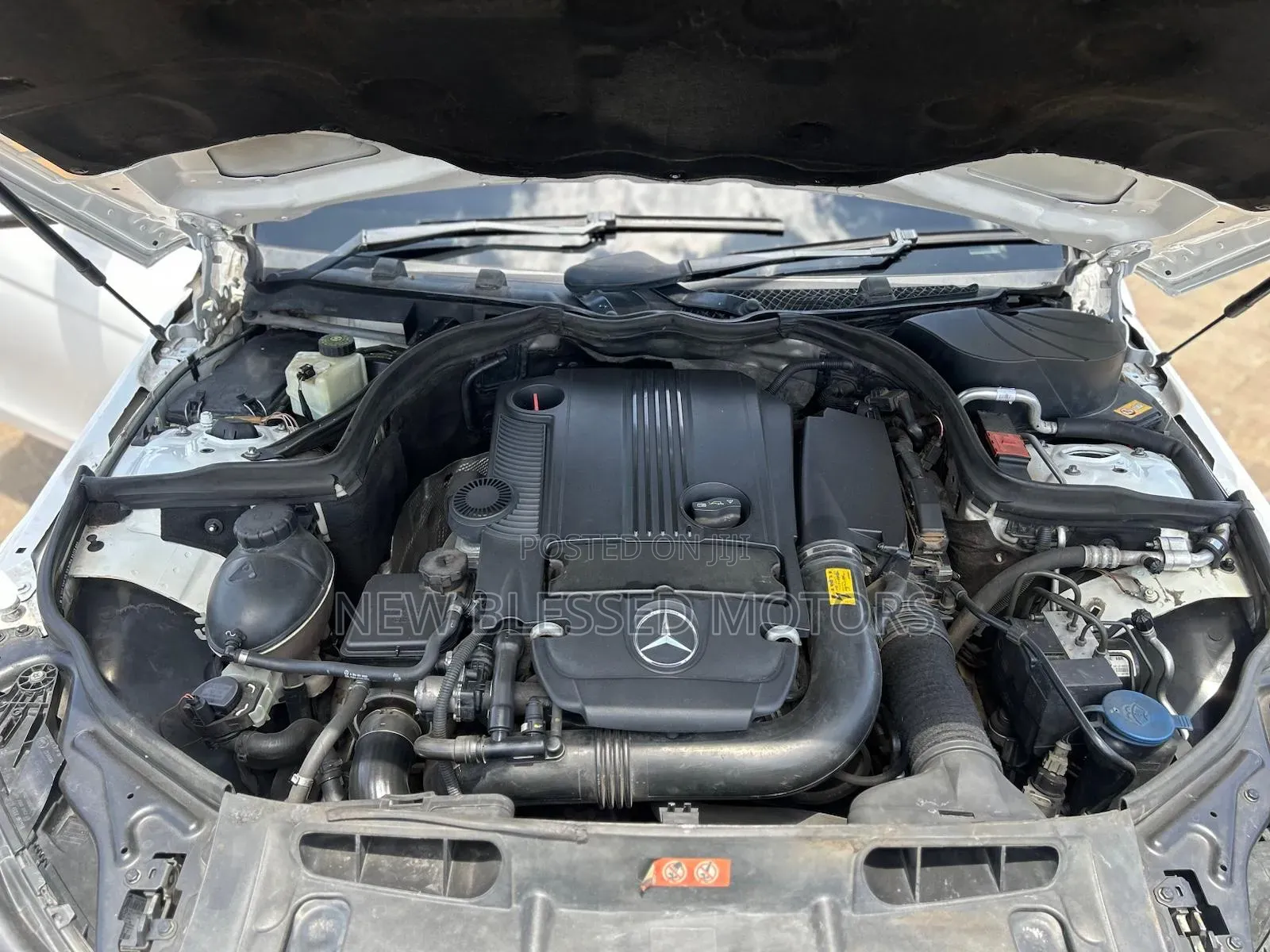 Mercedes-Benz C200 2012 White