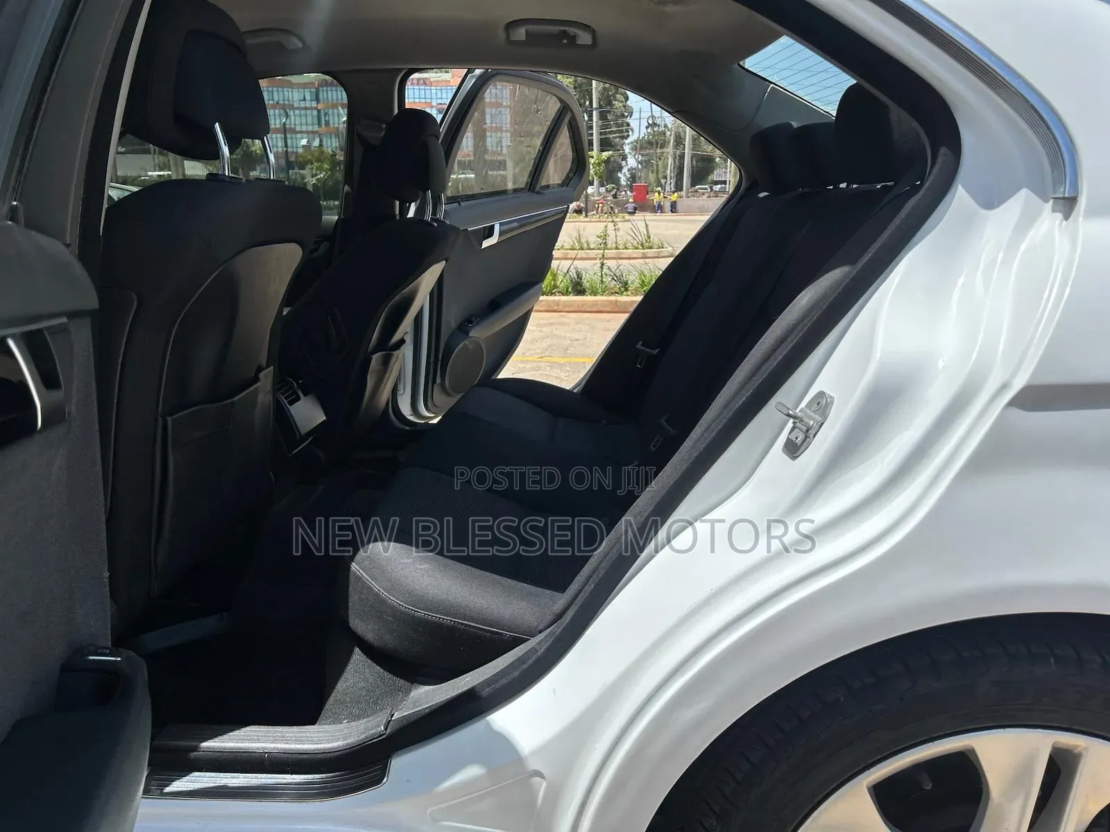Mercedes-Benz C200 2012 White