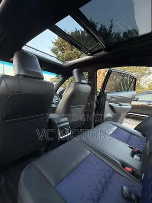 Toyota Harrier 2.0 2019